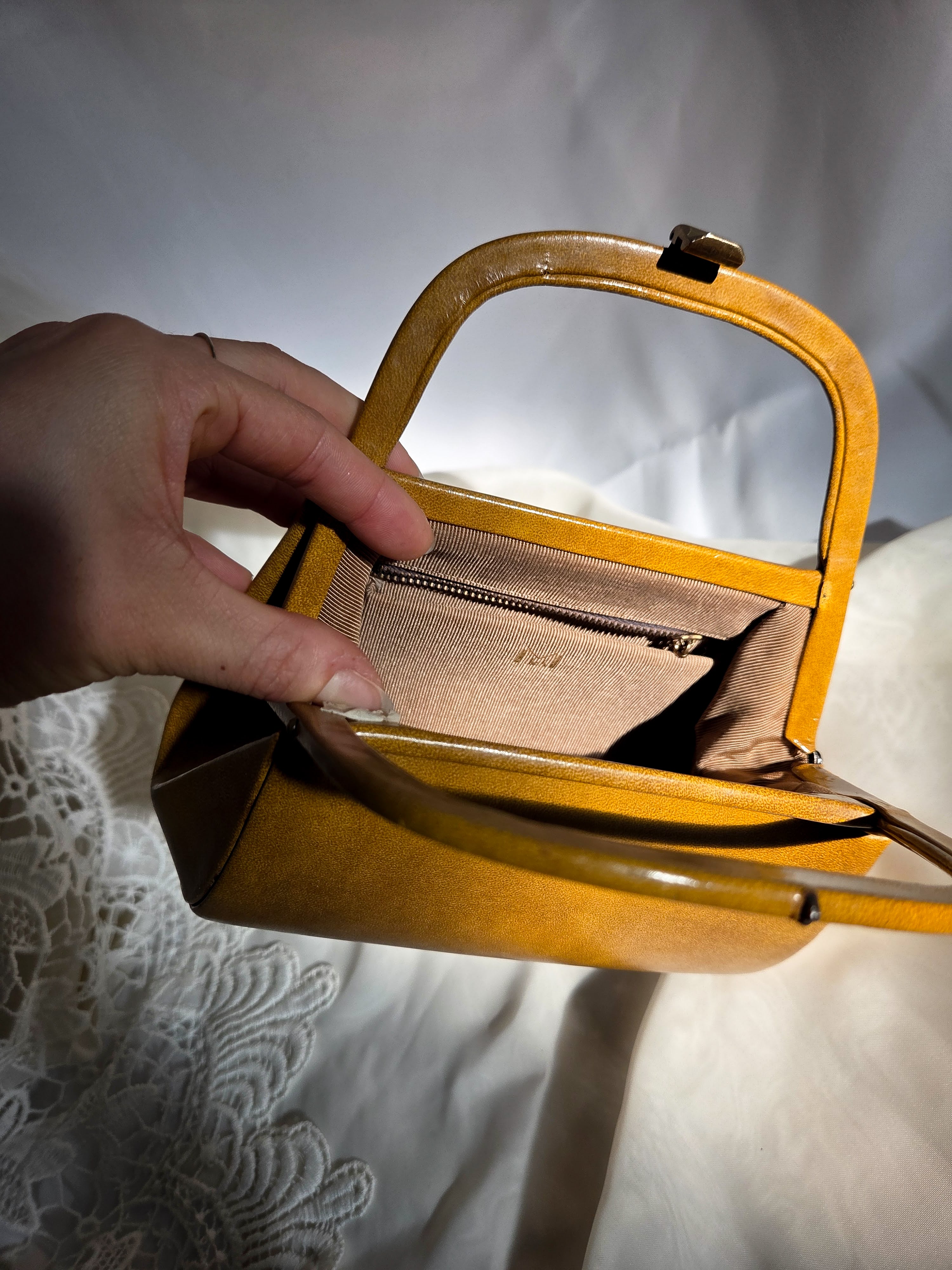 Wirtel's Vintage Handbag