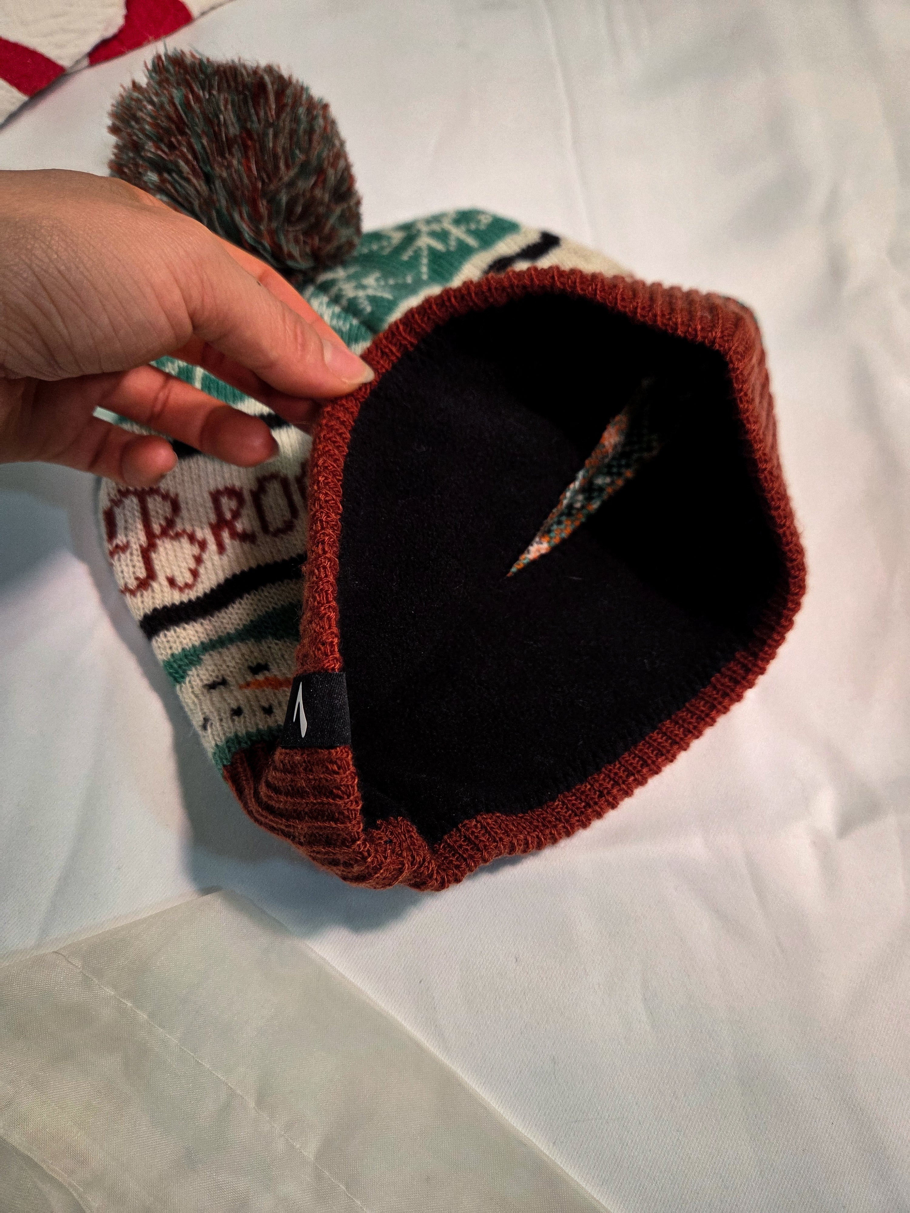 Brooks Running Snowman Beanie