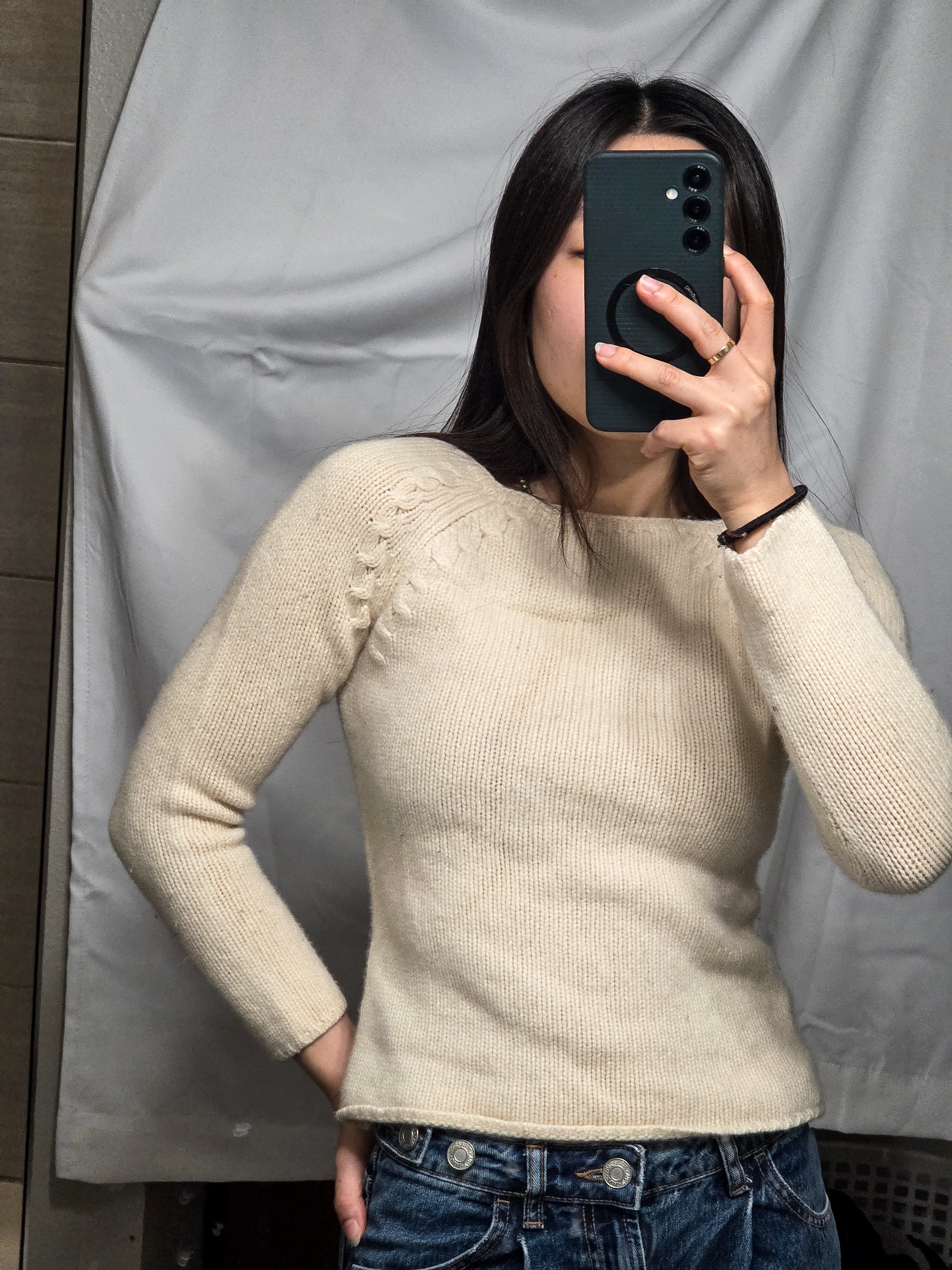 Ann Taylor 100% Cashmere Sweater